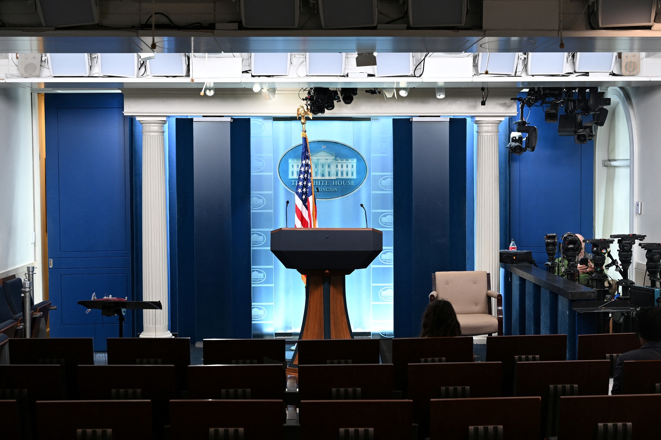 Judge Blocks Trump’s White House Press Ban, Says Journos’ Rights Likely Violated
