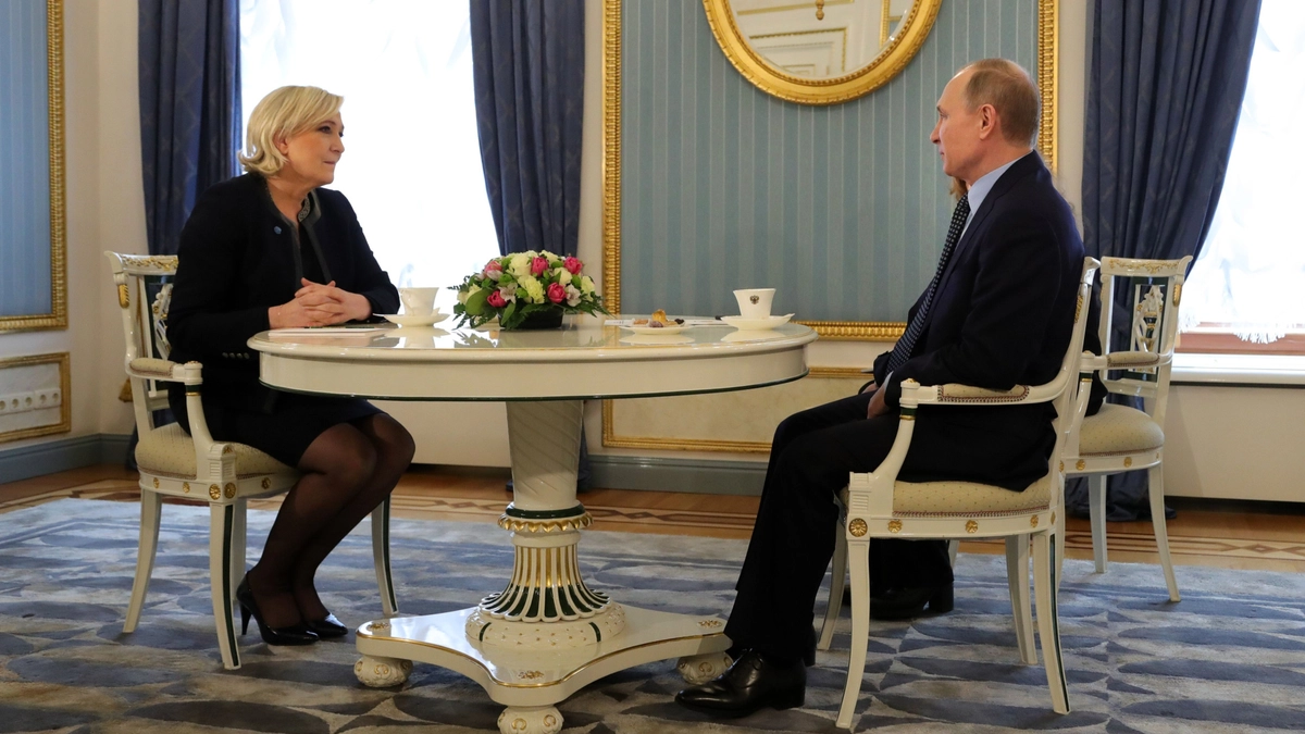 Le Pen supports invitation of Putin to G20 summit – Politico