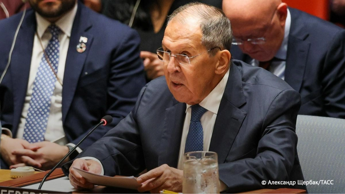 Russian Foreign Minister Lavrov claims Russia is ready for talks but will not halt military operations during talks