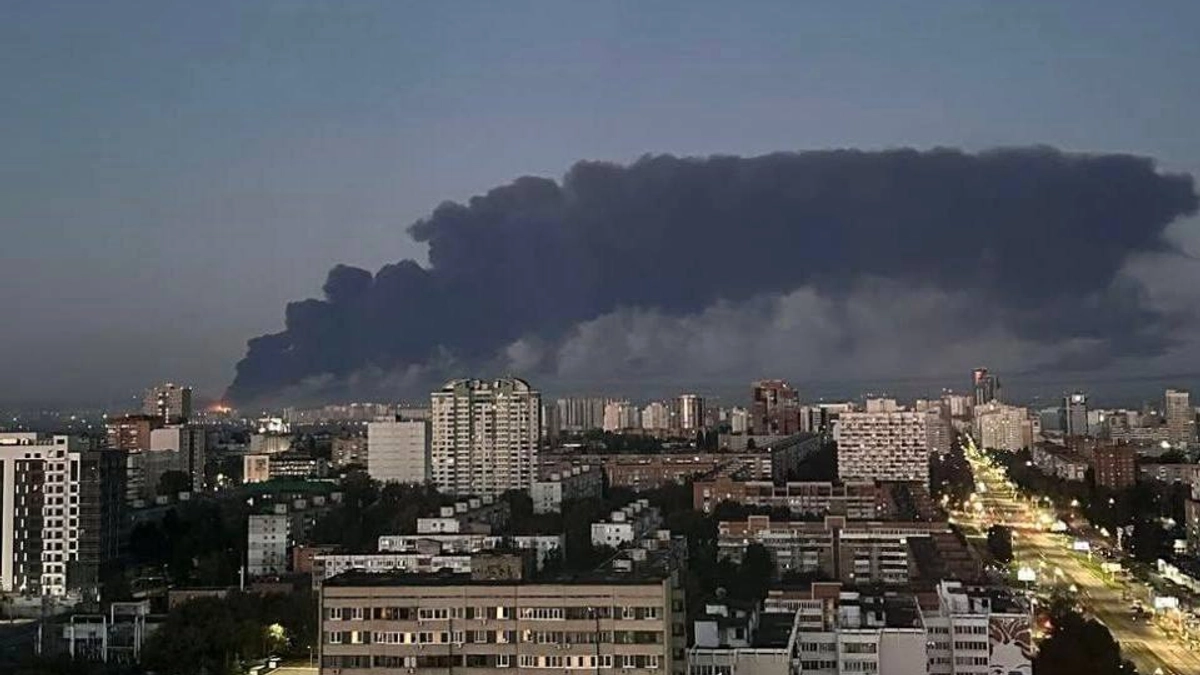 Drones attack Kuibyshev oil refinery in Russia's Samara Oblast – photos, video