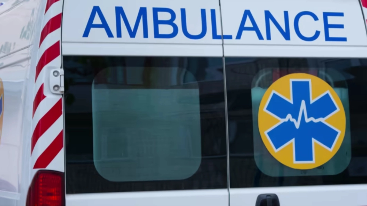 Debris falls on grounds of educational institution in Kyiv, injuring 3