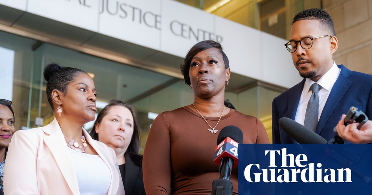 Texas woman triumphs as court upholds acquittal in voting error case