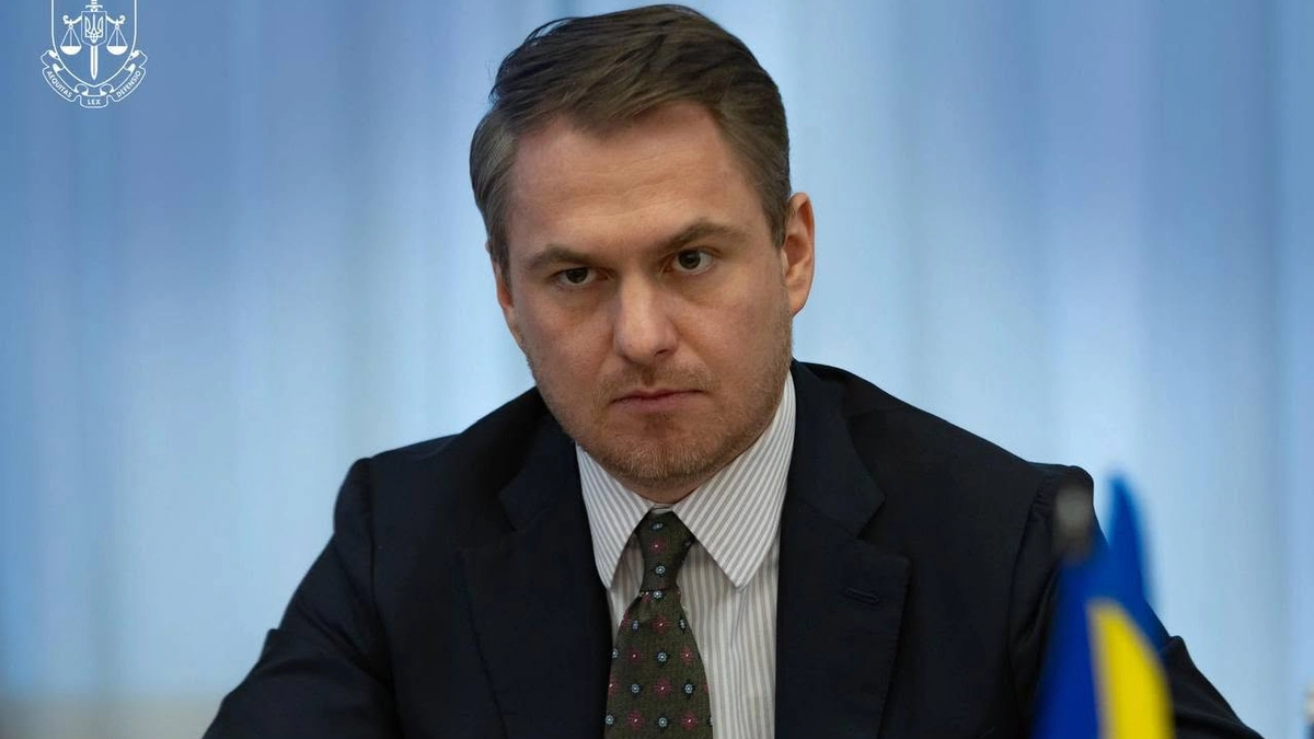 Ukraine's sacked prosecutor general Kravchenko still missing from work days after his official trip ended