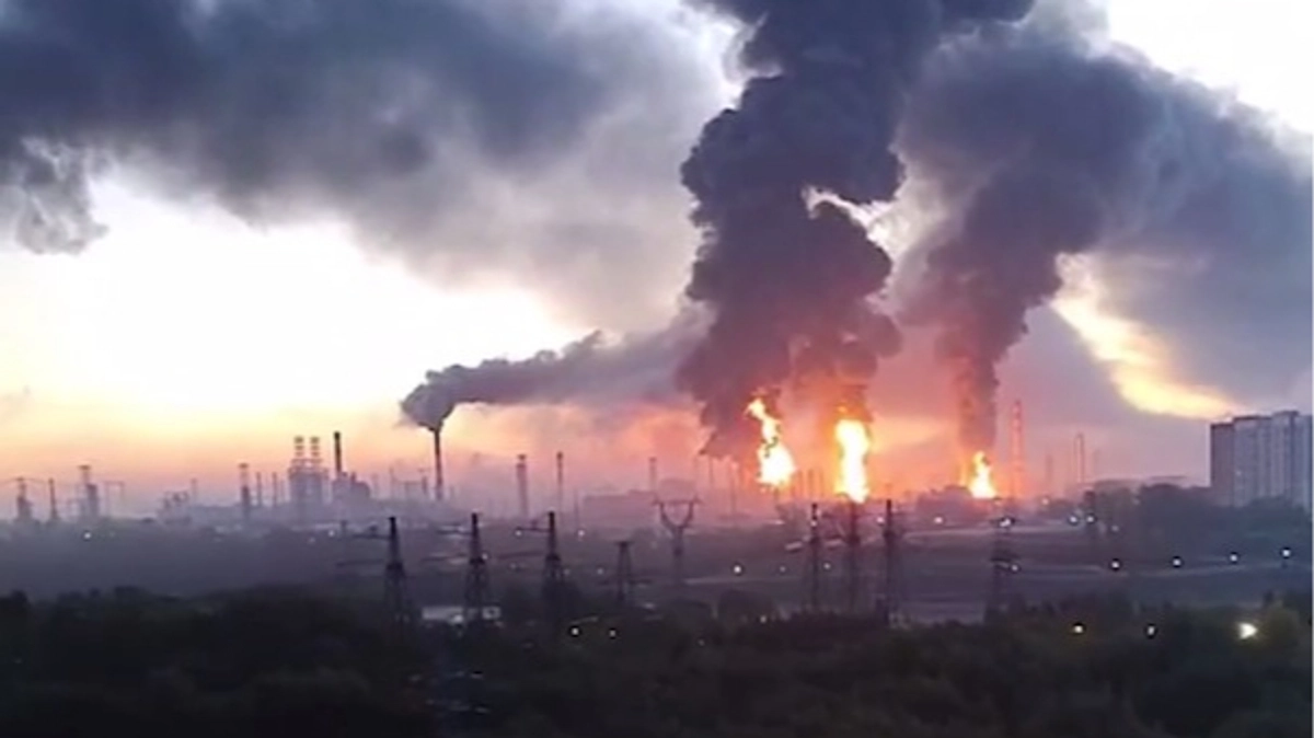 Russia threatens to further intensify attacks on Kyiv following hits in Moscow