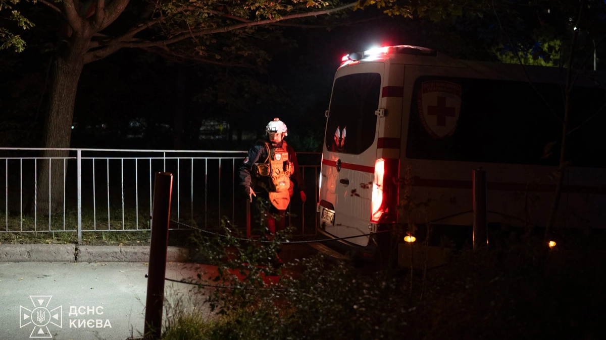Two people killed in Russian attacks on Kyiv – photos, video