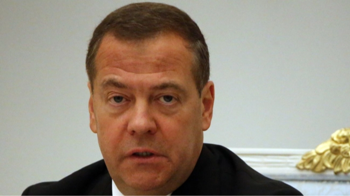 Former Russian president threatens to destroy Starlink satellites