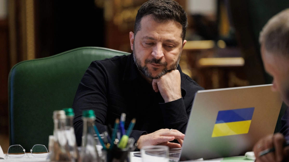Ukraine's negotiating team briefs Zelenskyy on talks with Trump envoys