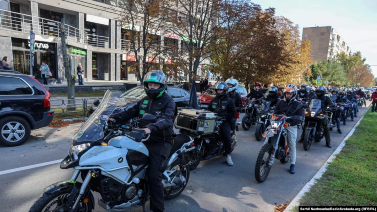 He dreamed of a Kawasaki: boy killed in Russian strike on Kyiv Oblast laid to rest to the roar of bikes